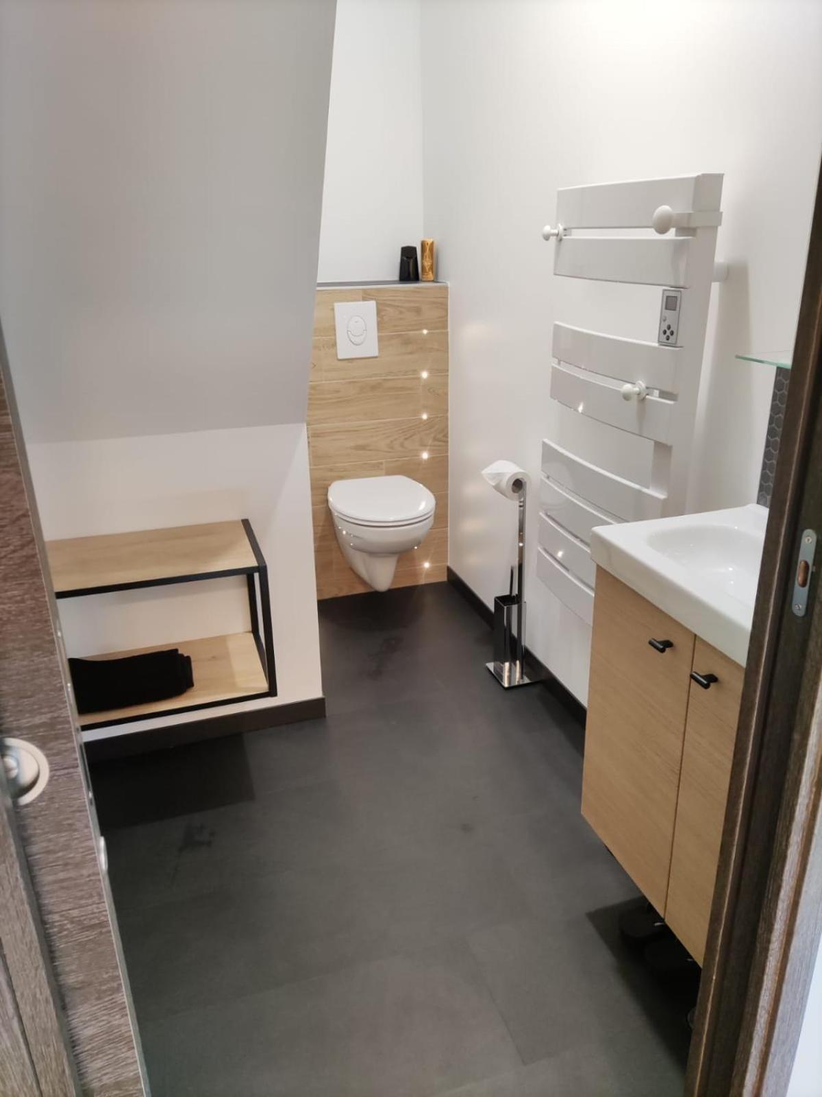 L'acierie Logis De Luxe Avec Jacuzzi