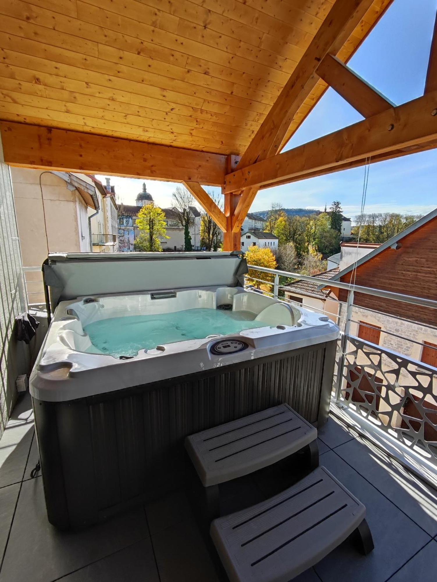 L'acierie Logis De Luxe Avec Jacuzzi Apartment Champagnole